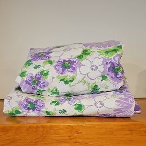 Vintage 70s Floral Bedding Set - Purple and Green
